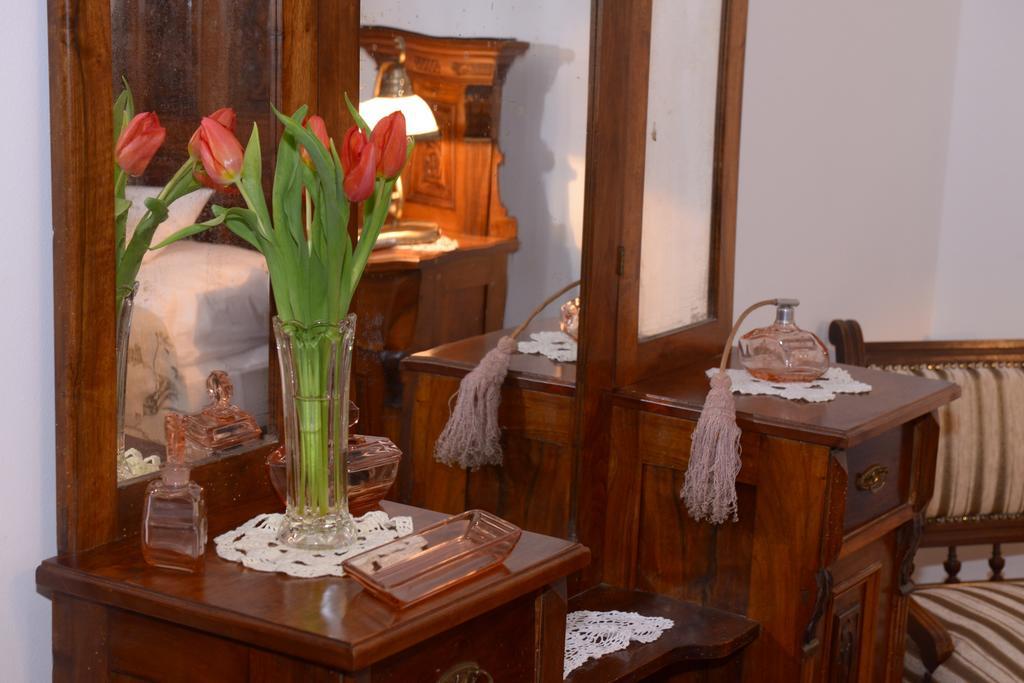 Levendula Porta Es Pajtaszinhaz Hotel Orfű Cameră foto